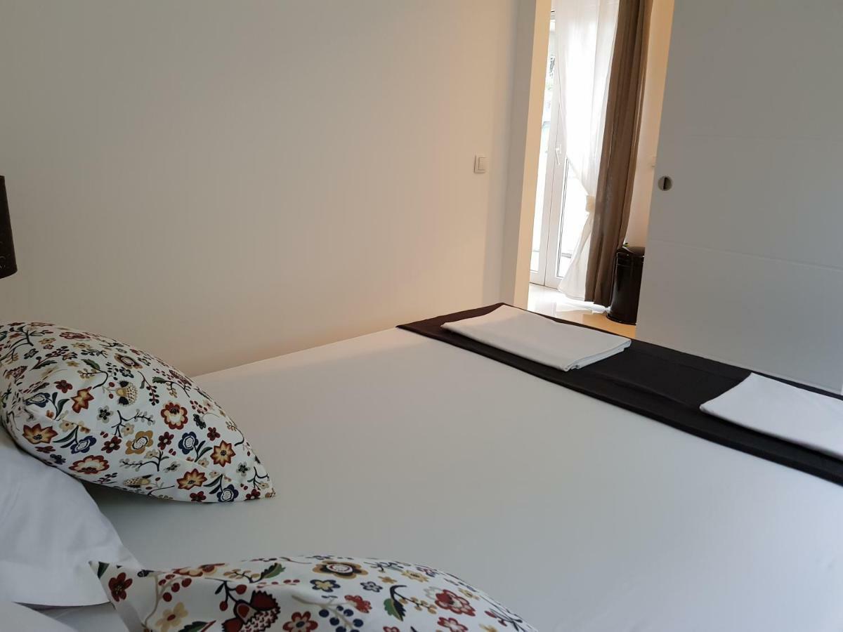 Apartments Luce Trogir Exterior foto